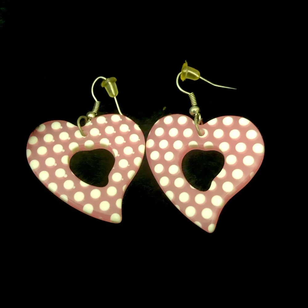HEART EARRINGS - Picture 1 of 3